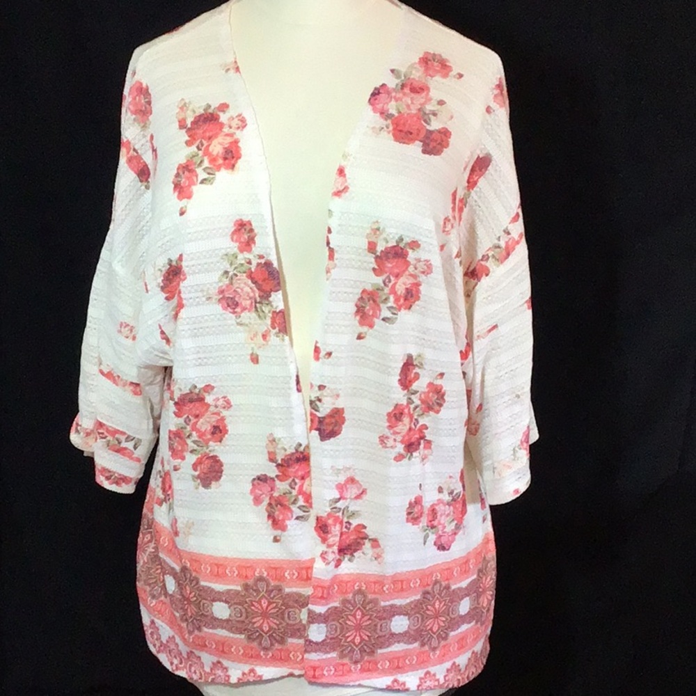 Beautiful Floral Knit Flyaway Cardigan Sweater 🌹